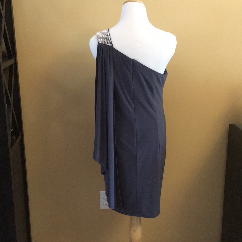 One shoulder party dress